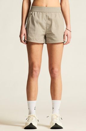 Craft Join Wind Shorts in Hay at Nordstrom, Size X-Large