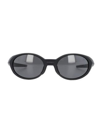 Oakley Eye Jacket Redux Sunglasses With Innovative Lightweight Frame