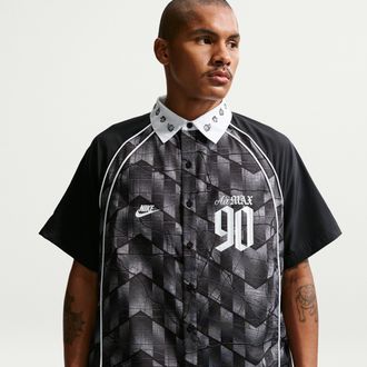 Nike Mens Nike SB Mad 90 Pack Hypervenom Nike SB Dri-FIT Bowler Short-Sleeve Shirt in Black | IR8701-010