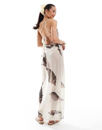 4th & Reckless 4th + Reckless - Vestito da mare lungo color crema con stampa di conchiglie, scollo ad anello e scollo allacciato sul retro-Multicolore