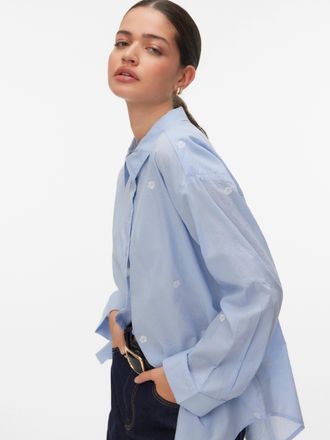 Vero Moda Langarmbluse VERO MODA VMODONA LS SHIRT WVN NOOS, Damen, Gr. XS, brunnera blau detail:emb hibiscus snow wei&szlig;, Web, Obermaterial: 100% Baumwolle, besti