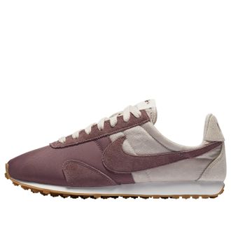 Nike (WMNS) Nike Pre Montreal Racer Vintage Orewood Brown Grey Sail 828436-103