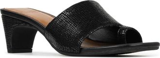 Donald J Pliner Dalayna Toe Loop Sandal in Black at Nordstrom Rack, Size 5.5