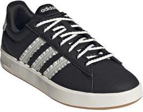 adidas Grand Court 3.0 Sneaker in Core Black/Core White/Gum 3 at Nordstrom Rack, Size 10.5