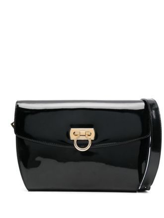 Ferragamo 1990s Gancini shoulder bag - women - Patent Leather - One Size - Black