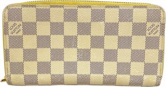 Louis Vuitton White Long Wallet (Bi-Fold) (Pre-Owned)