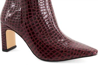 Andrea Womens Faux Crocodile Embossed Ankle Boot In Burgundy
