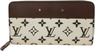 Louis Vuitton Pre-owned Wallets, female, White, Size: ONE SIZE Pre-owned Canvas wallets
