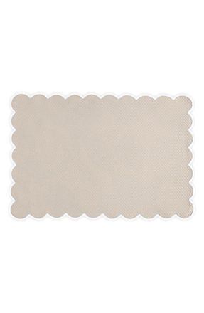 Matouk Savannah Gardens Set of 4 Placemats in Dune at Nordstrom