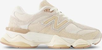 New Balance Niedrige Wildleder-Sneakers U 9060 Cozy Comfort