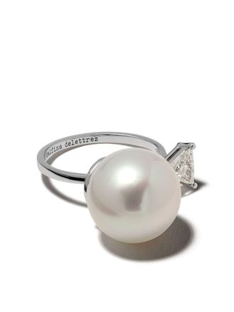 Delfina Delettrez 18kt white gold Pearl & Triangle diamond Ring - women - 18kt White Gold/White Diamond/South Sea Pearl - 53 - Silver