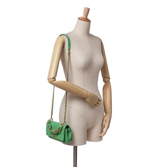 Chanel Chanel 19 Mini Flap Bag