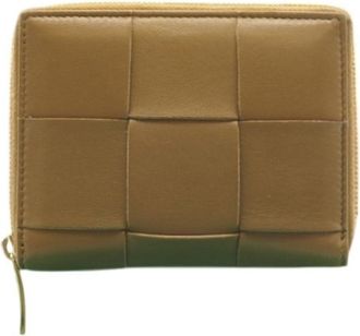 Bottega Veneta Intrecciato Beige Intrecciato Wallet (Bi-Fold) (Pre-Owned)