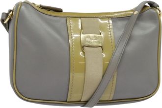 Ferragamo Vala Shoulder Bag Leather Leather Shoulder Bag Bag (Pre-Owned)