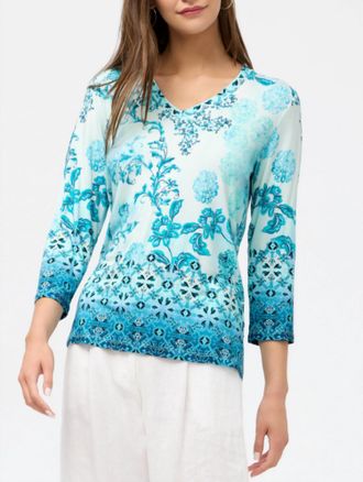 Johnny Was Janie Favorite 3/4 Sleeve V-Neck Tee In Vittoria Scarf