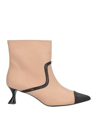 Nila & Nila CALZATURE - Stivaletti su YOOX.COM