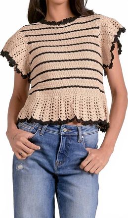 Elan Short Sleeve Ruffle Top Sweater In Black