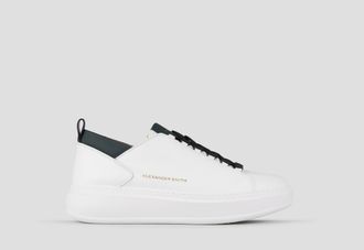 Alexander Smith Wembley Man in smooth white leather and dark green details