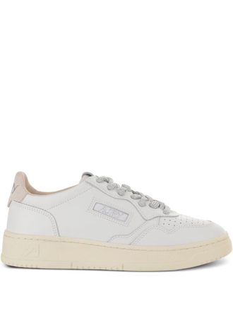 Autry Medialist Low Leather Sneakers