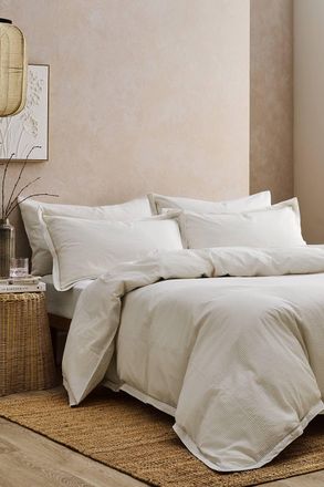 Christy Seersucker Cotton Stripe Oxford Duvet Cover Set in Beige | Size: Double