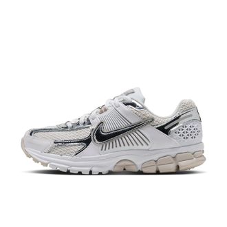 Nike Womens Zoom Vomero 5 Shoes in White | IV4311-102