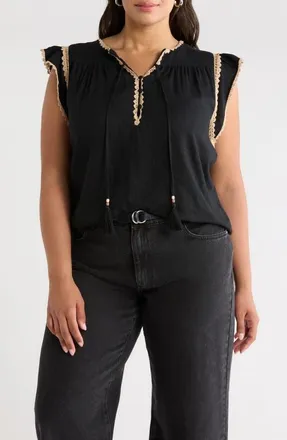 Treasure & Bond Crochet Trim Linen Blend Top in Black at Nordstrom, Size 1X