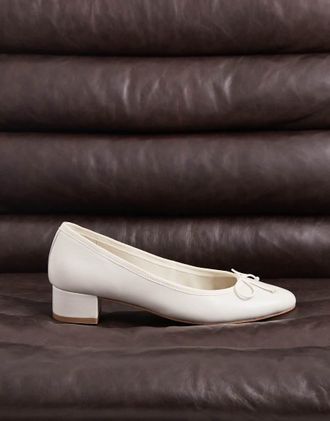 Tony Bianco Maddi - Ballerine con tacco basso in pelle bianca