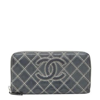 Chanel Pre-owned Wallets, female, Gray, Size: ONE SIZE Pre-owned Cocomaque Ultra Stitch Lambskin Long Wallet