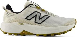 New Balance Mujer FuelCell Rebel Trail en Beige/Marr&oacute;n, Talla 37.5