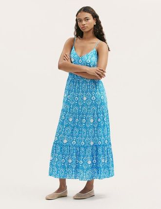 Finery Emmie Cotton Strappy Midi Tiered Dress in Blue Woodblock at Nordstrom, Size 16