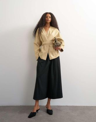 Topshop culotte sartoriale svasata nera-Nessun colore