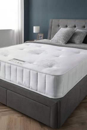 Julian Bowen Capsule Essentials Spring Mattress in White | Size: Double