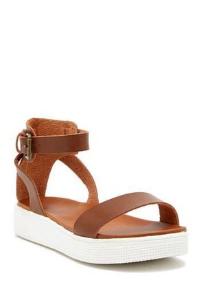 Mia Ellen Platform Sandal in Cognac at Nordstrom Rack, Size 8.5