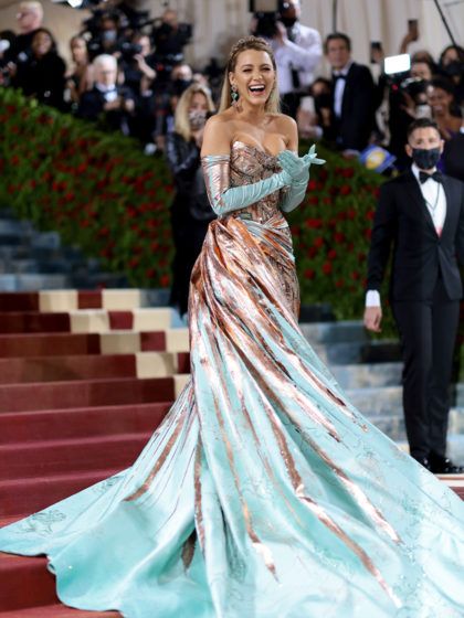 Blake Lively is the queen of summer and these 4 outfits prove it