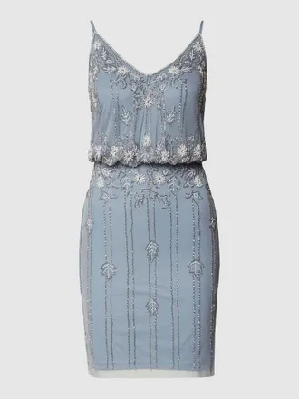 Lace & Beads Cocktailkleid mit floralem Muster aus Zierperlen in Hellblau, Gr&ouml;&szlig;e S