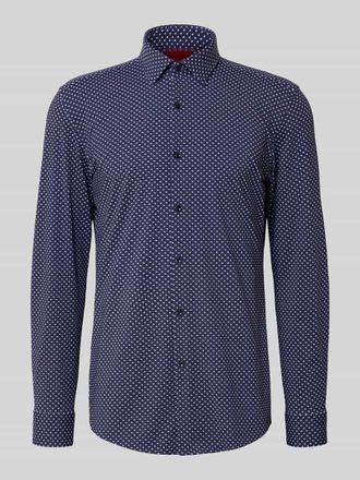 HUGO BOSS Slim Fit Businesshemd aus leichtem Stretch-Material Modell KENNO in Marine, Gr&ouml;&szlig;e 41