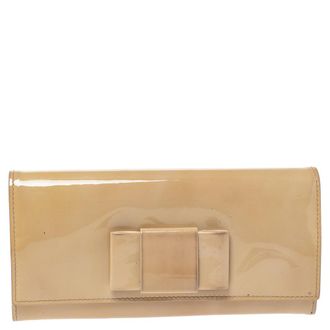 Miu Miu Beige Patent Leather Bow Continental Wallet