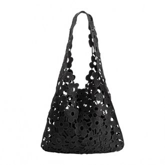 Melie Bianco Womens Aster Floral Shoulder Bag In Black