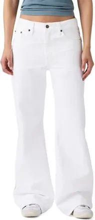 Levi's Middy Loose Bootcut Jeans in Tooth Fairy at Nordstrom Rack, Size 25 X 31