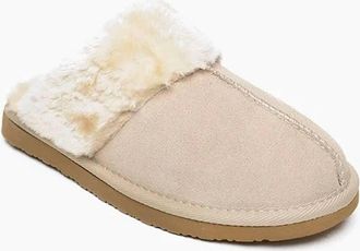Minnetonka Womens Chesney Scuff Slippers In Stone
