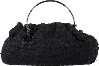 Chanel Chanel Tweed gebreide handtas met handvat in zwart katoen