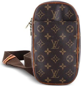 Louis Vuitton Pochette Gange Monogram Canvas belt bag - Bruin