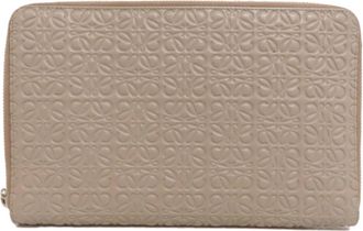 Loewe Grayish Leather Pouch (Pre-Owned)