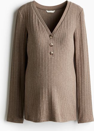 H&M MAMA Geripptes Shirt mit V-Ausschnitt - Beigemeliert
