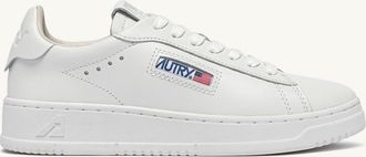 Autry DALLAS LOW SNEAKERS IN WHITE LEATHER