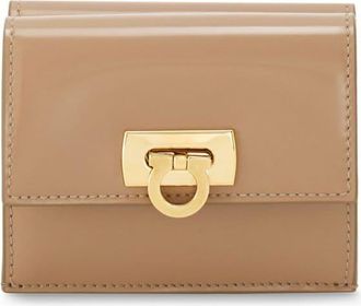 Ferragamo Gancini-buckle leather wallet - women - CALFSKIN/CALFSKIN/Fabric - One Size - Neutrals