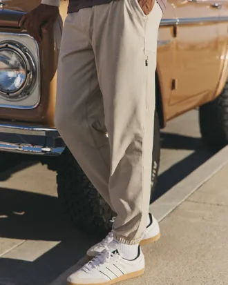 Vuori Clothing Coronado Mixed Media Sweatpant 28 | Limestone Heather | Medium