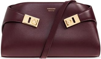 Ferragamo Mini Hug Crossbody Tas - Dames - Schoudertassen - Paars - ONE Size - Leer - Tassen