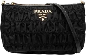 Prada Pre-owned Nylon Leather Chain Gather Shoulder Bag - Dames - Vintage Schoudertas - Zwart - ONE Size - Nylon - Vintage
