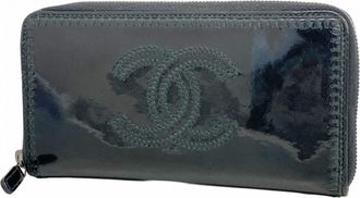 Chanel Black Patent Leather Long Wallet (Bi-Fold) (Pre-Owned)